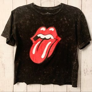 the Rollings Stones Distressed Cropped Graphic Tee
